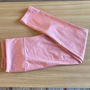 Pink Under Armour legging, size M